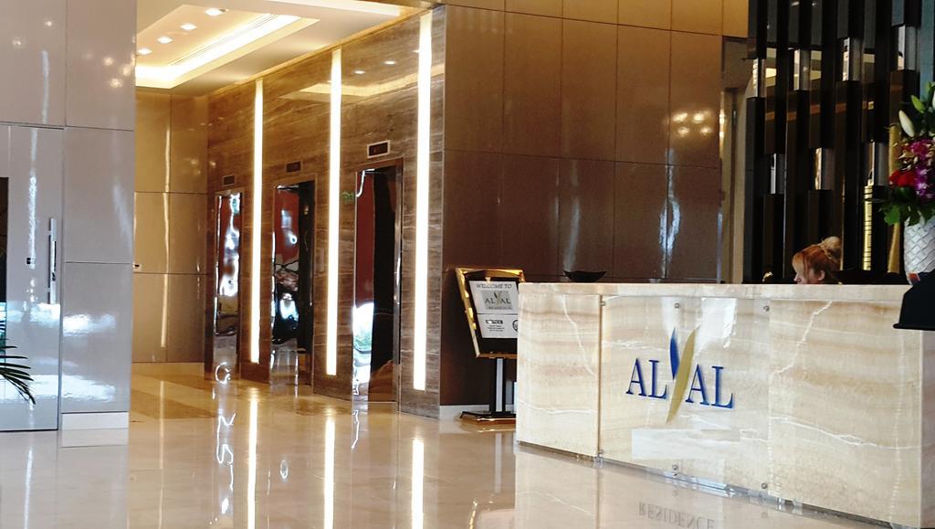 Royal Ambassador - Al Yal Suites Манама Экстерьер фото