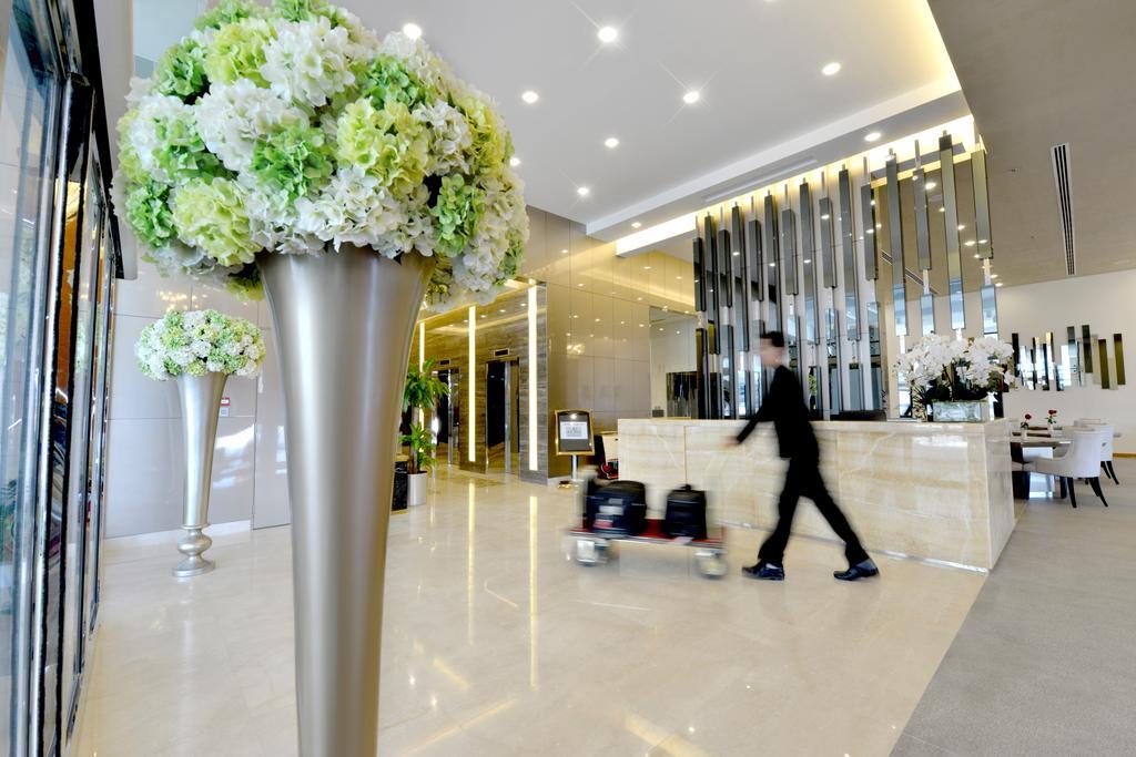 Royal Ambassador - Al Yal Suites Манама Экстерьер фото